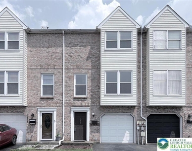 1217 Nelson Street - Photo Thumbnail 17