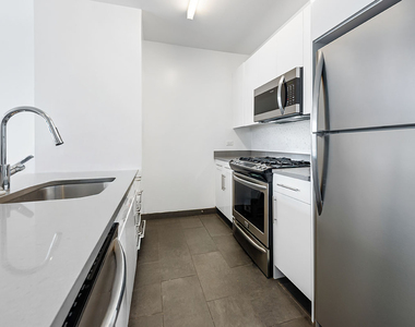 West 56th & 11th Ave - Photo Thumbnail 2
