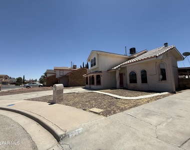 11708 Sierra Azul Drive - Photo Thumbnail 1