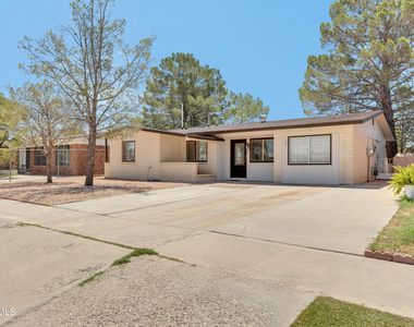 228 Caribe Circle - Photo Thumbnail 3