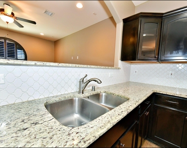 3741 Loma Adriana - Photo Thumbnail 14