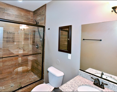 3741 Loma Adriana - Photo Thumbnail 22