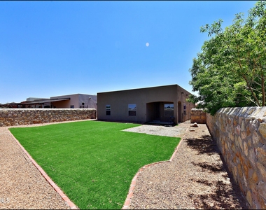 3741 Loma Adriana - Photo Thumbnail 36