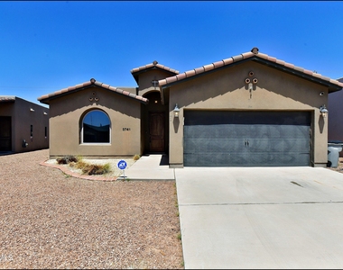 3741 Loma Adriana - Photo Thumbnail 1
