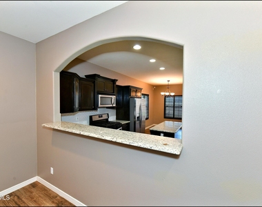3741 Loma Adriana - Photo Thumbnail 9
