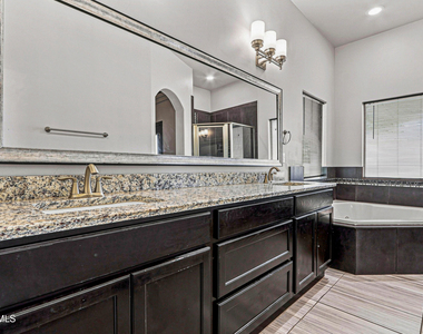 12744 Midland Court - Photo Thumbnail 7