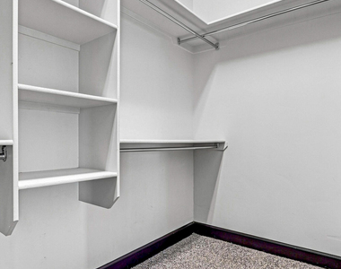 12744 Midland Court - Photo Thumbnail 10