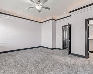 12744 Midland Court - Photo Thumbnail 9