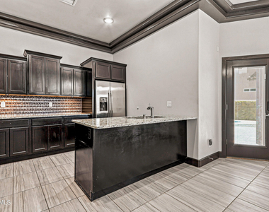 12744 Midland Court - Photo Thumbnail 37