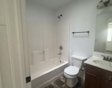 12720 Lorenzo Frias Court - Photo Thumbnail 22