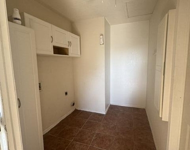 12720 Lorenzo Frias Court - Photo Thumbnail 25