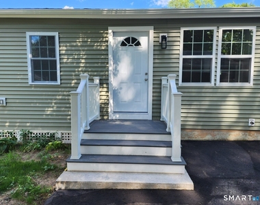 44 Rosewood Avenue - Photo Thumbnail 1