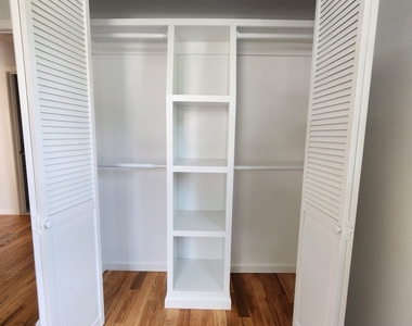 44 Rosewood Avenue - Photo Thumbnail 8