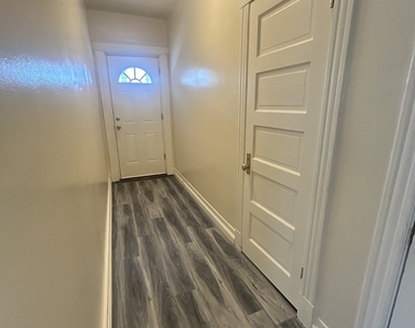 34-36 Barker Street - Photo Thumbnail 3