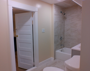 1698 North Avenue - Photo Thumbnail 3