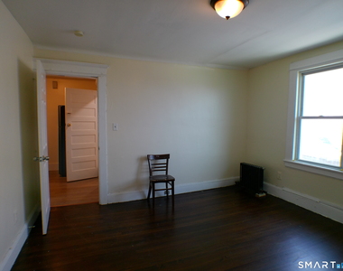 1698 North Avenue - Photo Thumbnail 10