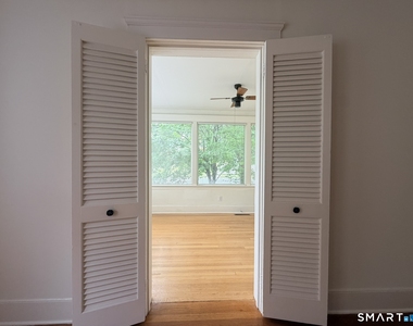 304 304 Central Avenue - Photo Thumbnail 7