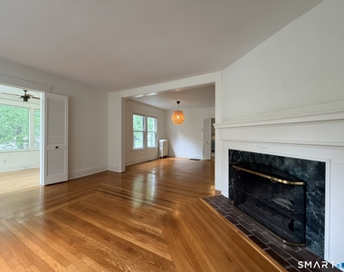304 304 Central Avenue - Photo Thumbnail 6