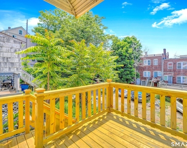 108 Ives Street - Photo Thumbnail 8