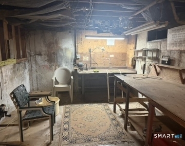 302 Berlin Street - Photo Thumbnail 21