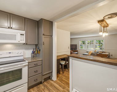 9 Grandview Drive - Photo Thumbnail 8