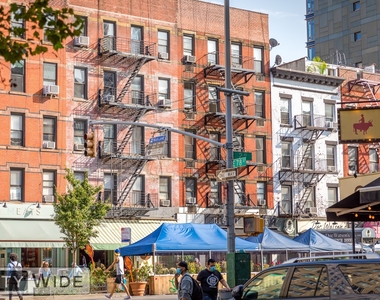 330 East 93rd Street - Photo Thumbnail 10