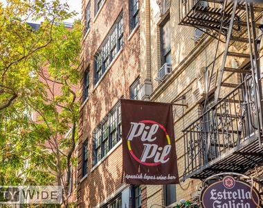 330 East 93rd Street - Photo Thumbnail 12