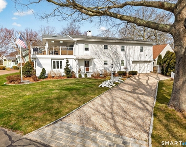 5 Woodland Drive - Photo Thumbnail 1