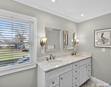 5 Woodland Drive - Photo Thumbnail 20