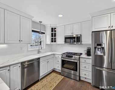 5 Woodland Drive - Photo Thumbnail 7