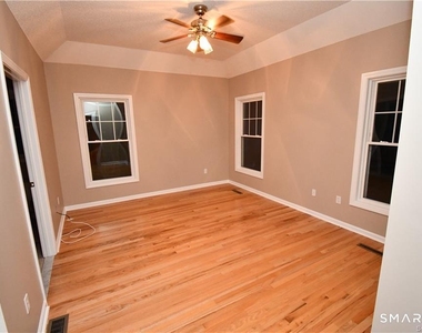 39 Ives Street - Photo Thumbnail 11