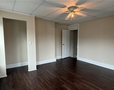 1700 5th Ave - Photo Thumbnail 8