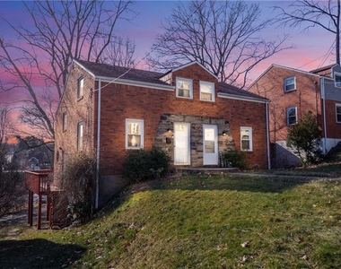 494 Serpentine Drive - Photo Thumbnail 3