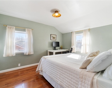 494 Serpentine Drive - Photo Thumbnail 22