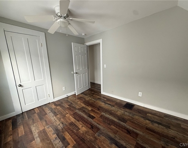 610 N Mcbride Street - Photo Thumbnail 17