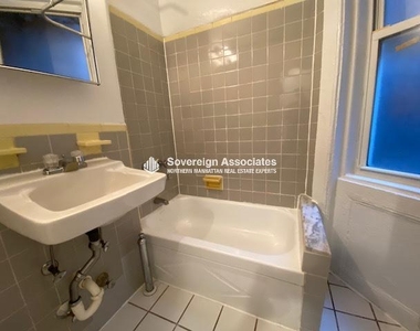 936 West End Avenue - Photo Thumbnail 7