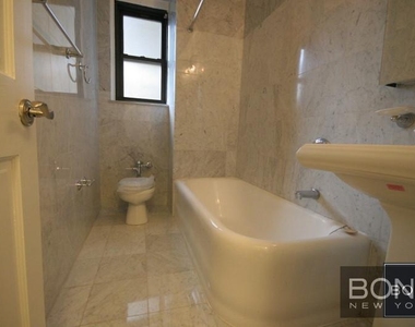 East 68th Street - Photo Thumbnail 2