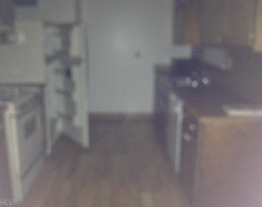 103 Appleton Boulevard - Photo Thumbnail 9