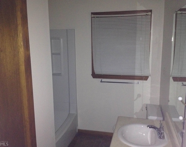 103 Appleton Boulevard - Photo Thumbnail 31