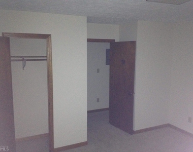 103 Appleton Boulevard - Photo Thumbnail 19