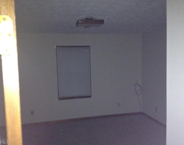 103 Appleton Boulevard - Photo Thumbnail 30