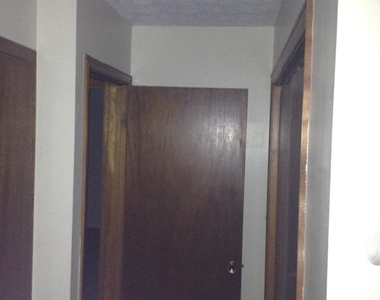 103 Appleton Boulevard - Photo Thumbnail 15