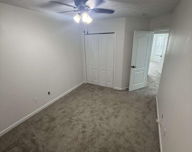 3001 Fields Drive - Photo Thumbnail 6
