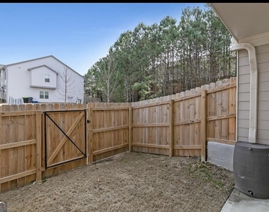 832 Ambient Way - Photo Thumbnail 16