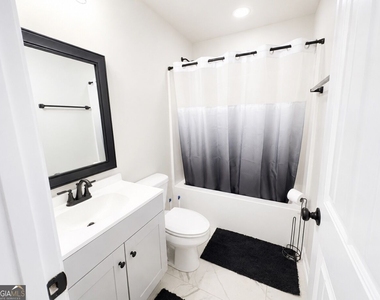 202b West Street - Photo Thumbnail 17
