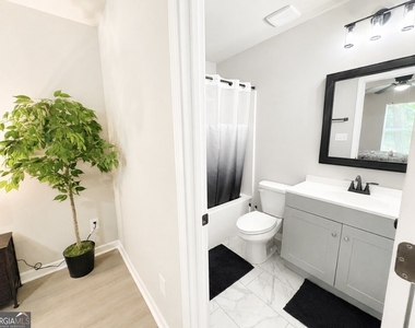 202b West Street - Photo Thumbnail 15
