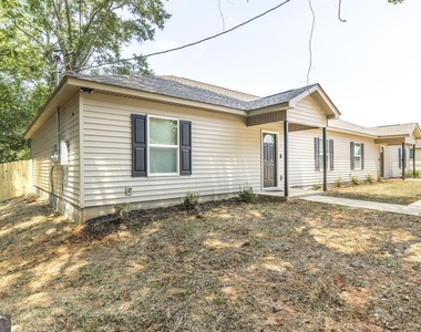 202b West Street - Photo Thumbnail 3