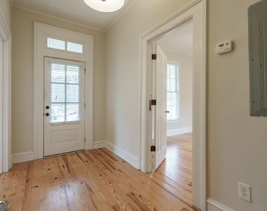 696 North Avenue - Photo Thumbnail 4