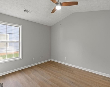 4680 Sterling Oaks Court - Photo Thumbnail 26
