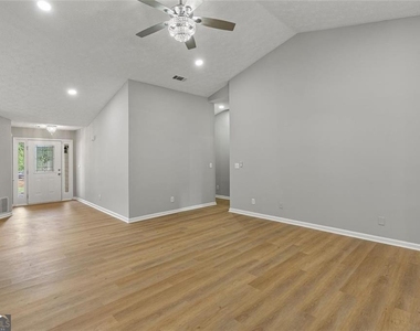 4680 Sterling Oaks Court - Photo Thumbnail 4